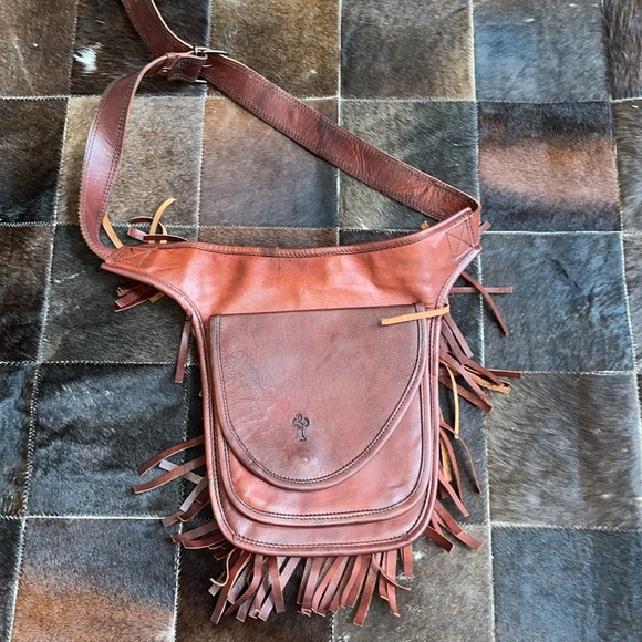 Hand-crafted Leather Fringed Adjustable Hip Belt-
Bumbag (unisex) - Picture 3 of 14